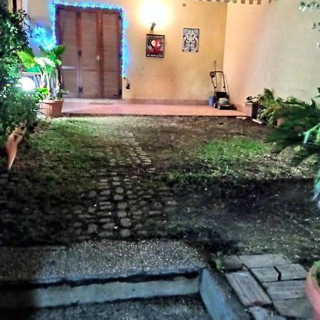 Bebadamo Ed Eva Apartment Villaggio del Fanciullo Exterior photo