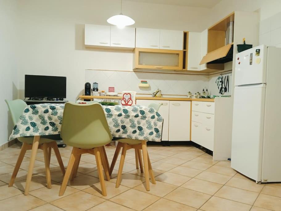 Bebadamo Ed Eva Apartment Villaggio del Fanciullo Exterior photo